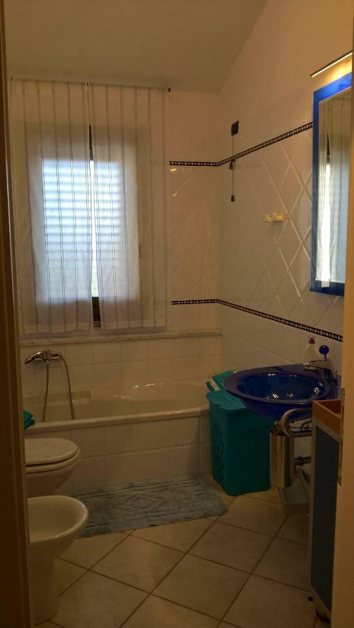 La Casa Nel Borgo Villa Chia Luaran gambar