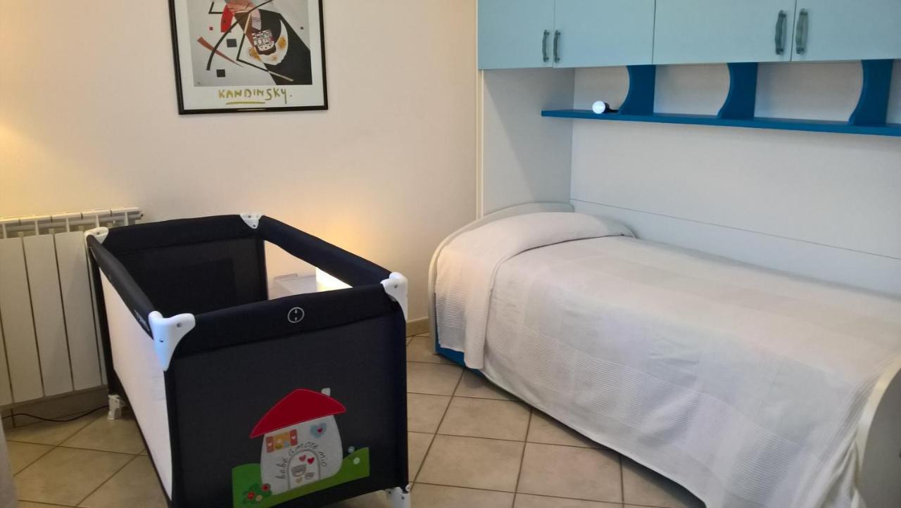La Casa Nel Borgo Villa Chia Luaran gambar